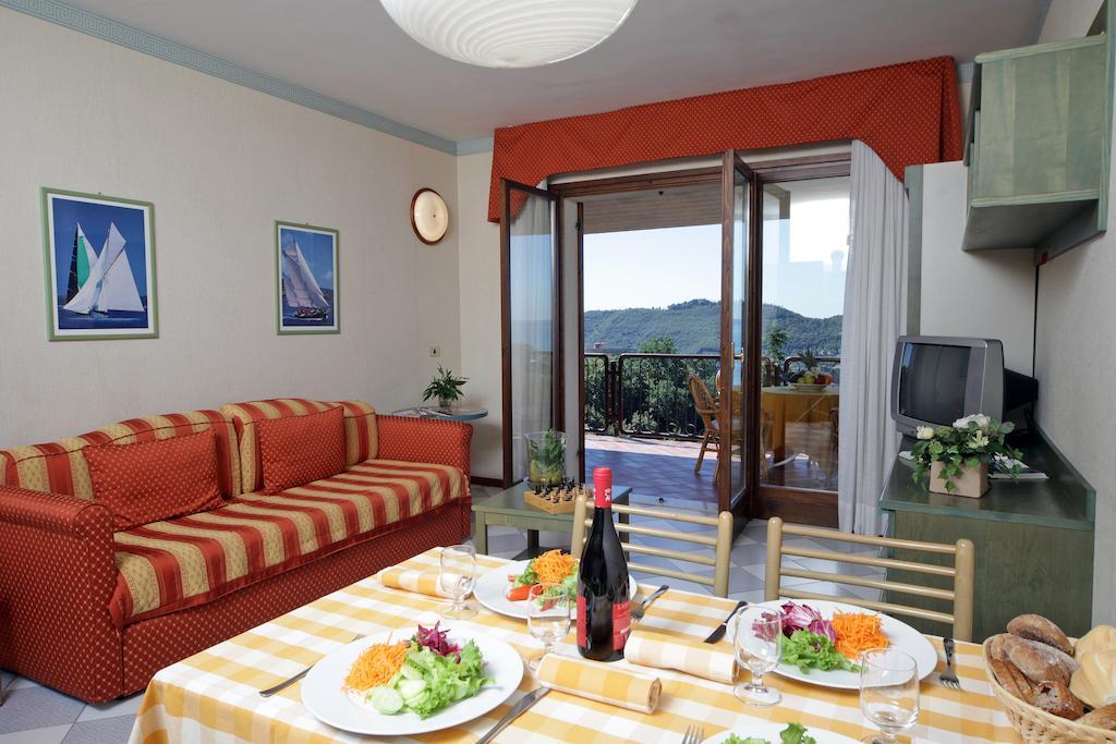 Residence Madrigale 마르시아가 외부 사진